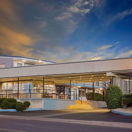 Travelodge By Wyndham Page, View Of Lake Powell Exteriör bild